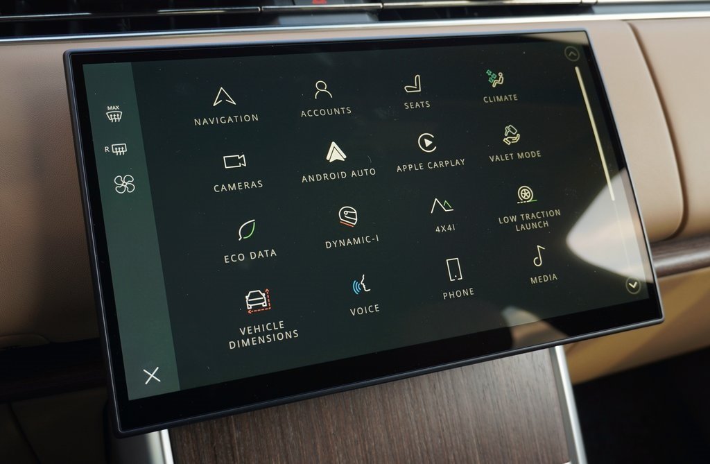 2025 LAND ROVER RANGE ROVER - Image 21