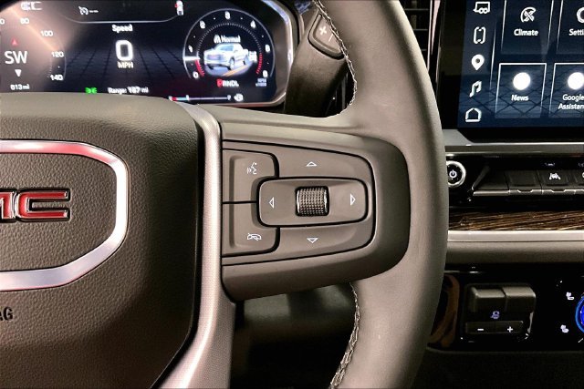 Used 2026 Summit White GMC SLE image 27