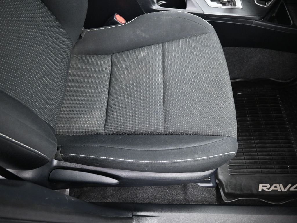 Used 2017 Magnetic Gray Metallic Toyota XLE image 32