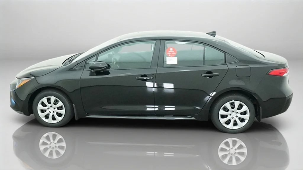 New 2027 Inked Toyota LE image 2