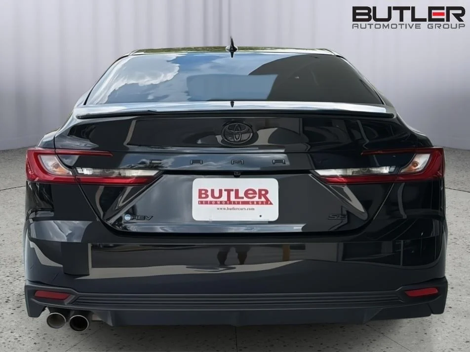 Used 2025 Midnight Black Metallic Toyota SE image 5