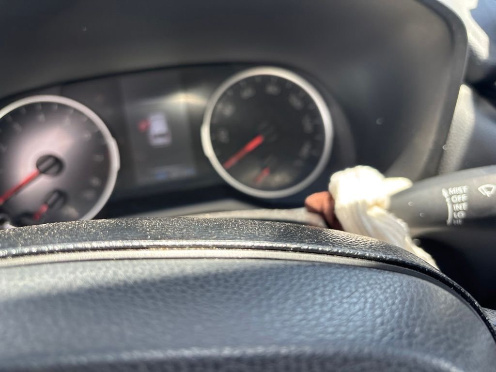 Used 2021 White Toyota LE image 16