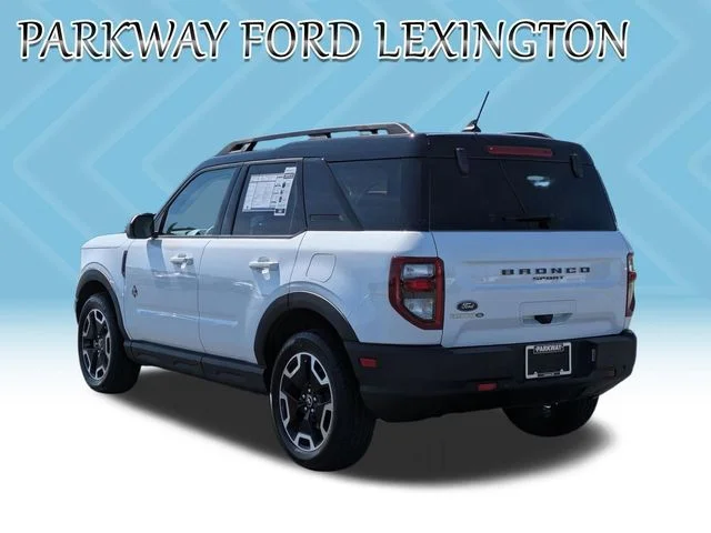 Used 2023 White Ford Outer Banks image 7