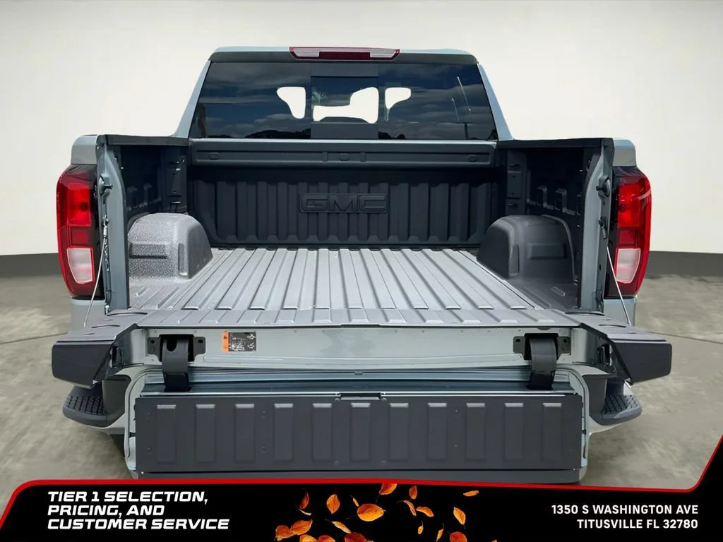 New 2026 Sterling Metallic GMC Elevation image 15