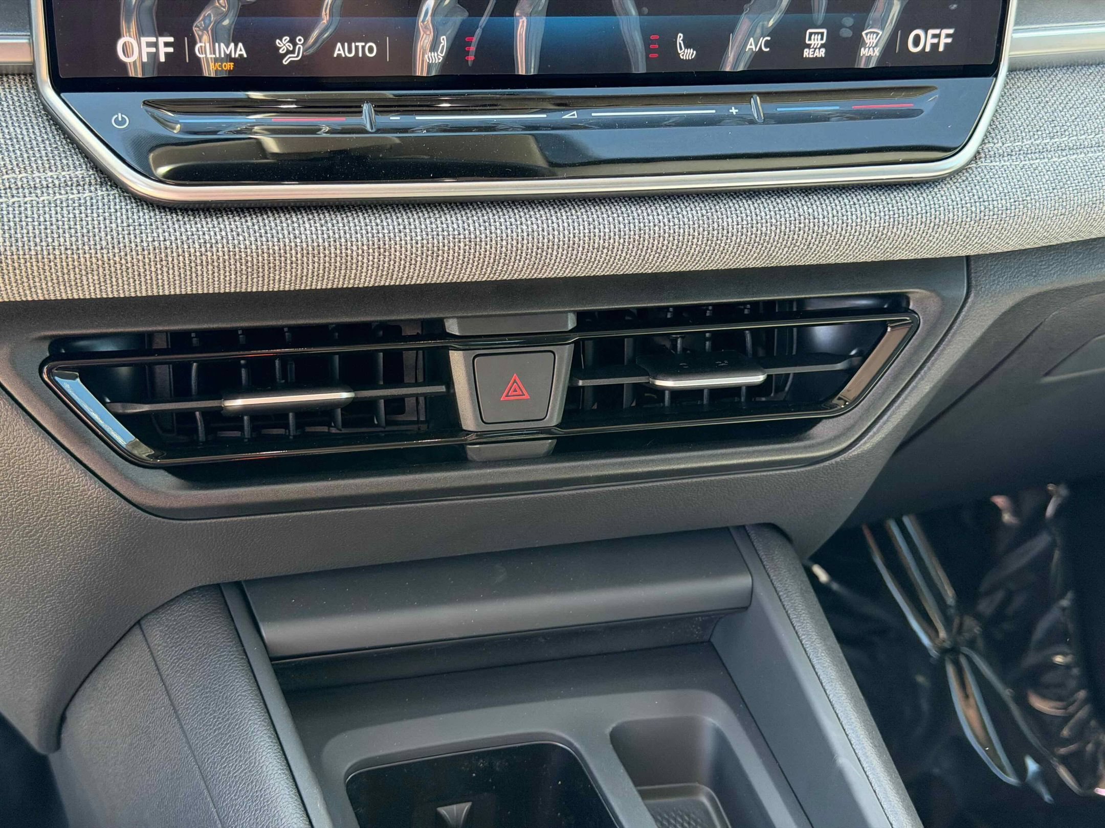 New 2026 Platinum Gray Volkswagen S image 20