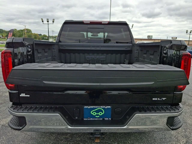 Used 2023 Black GMC SLT image 30