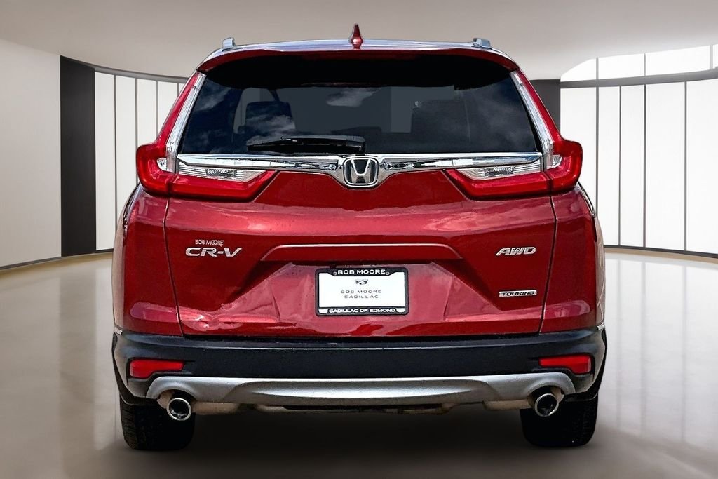 Used 2018 Red Honda Touring image 4