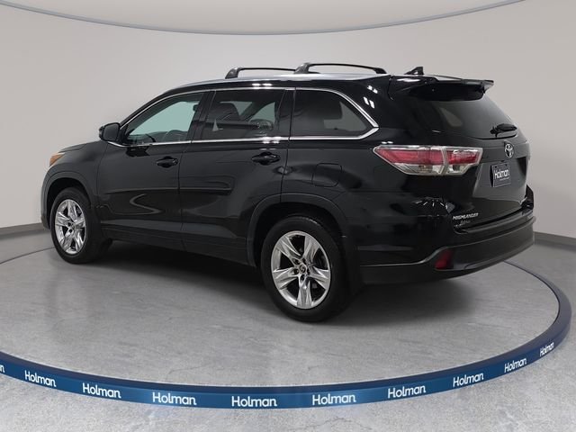 Used 2016 Black Toyota Limited Platinum V6 image 8