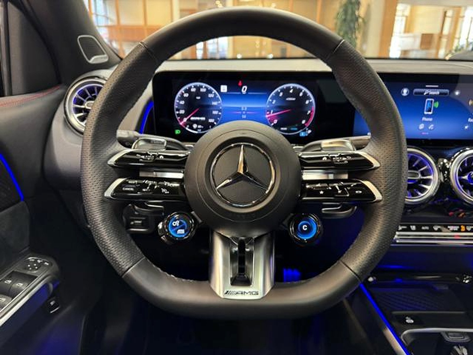 Certified Used 2025 Mountain Grey Metallic Mercedes-Benz 4MATIC® image 14