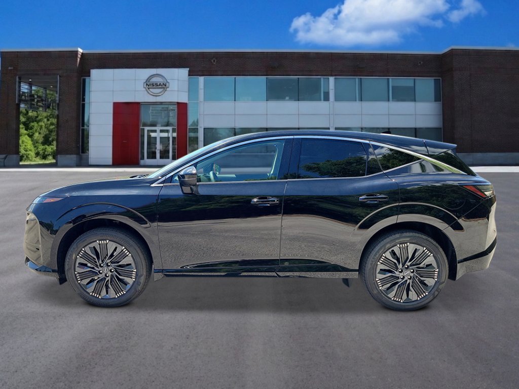 New 2026 Super Black Nissan Platinum image 3