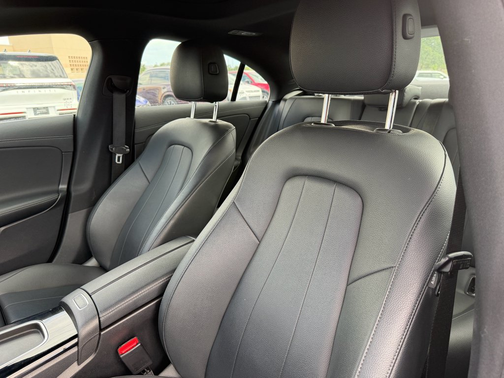 Used 2025 black Mercedes-Benz CLA 250 image 25