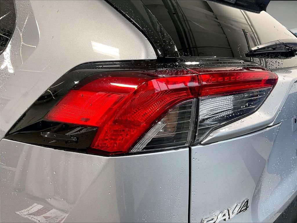 Used 2025 Silver Toyota XLE image 34