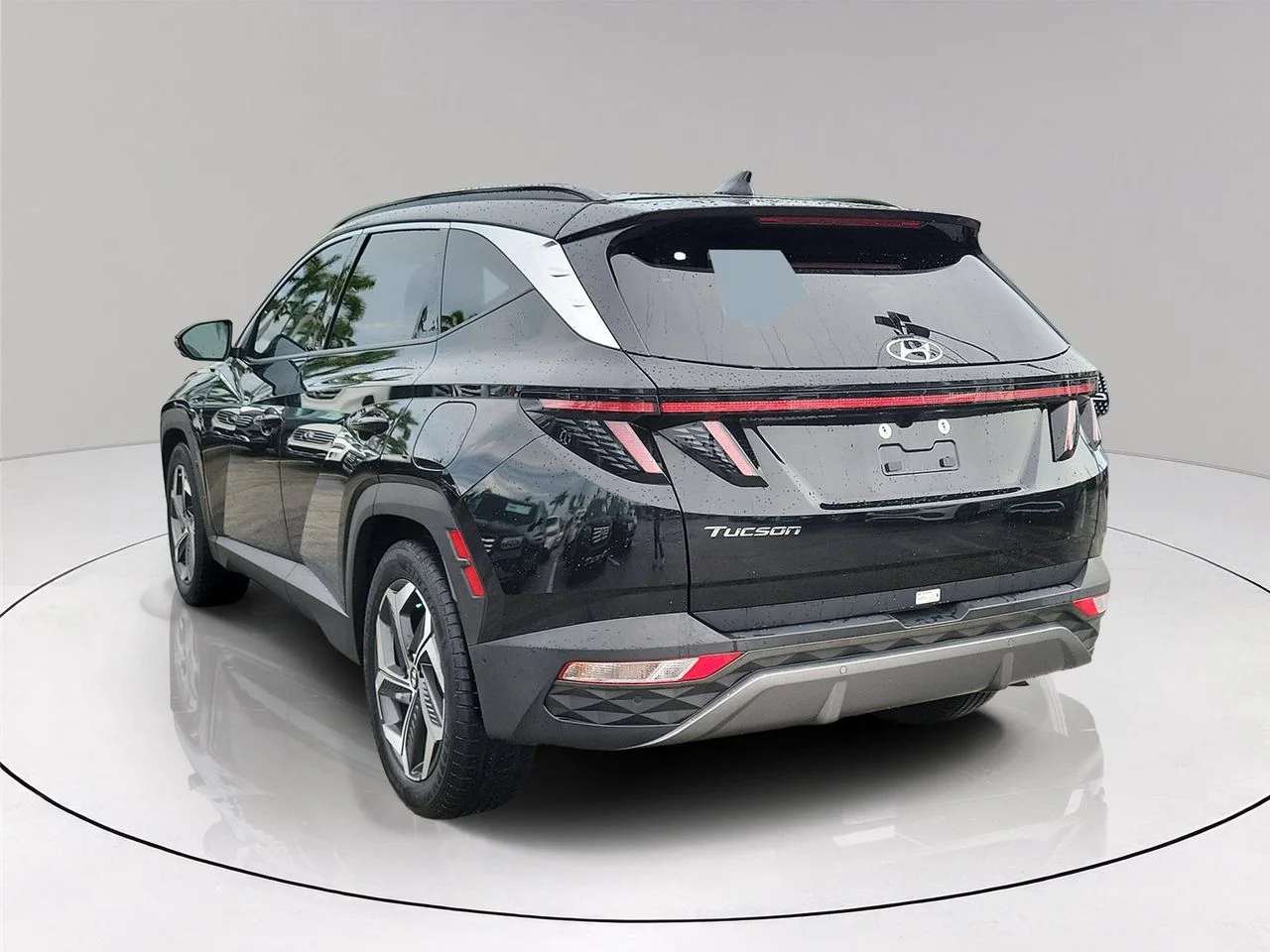 Used 2024 Black Hyundai Limited image 6