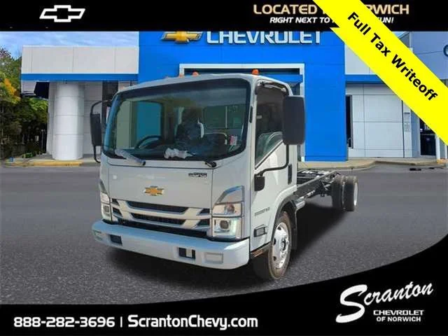 2025 Chevrolet Low Cab Forward's photo