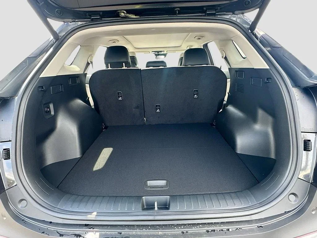 2026 Kia Sportage EX - Photo 25