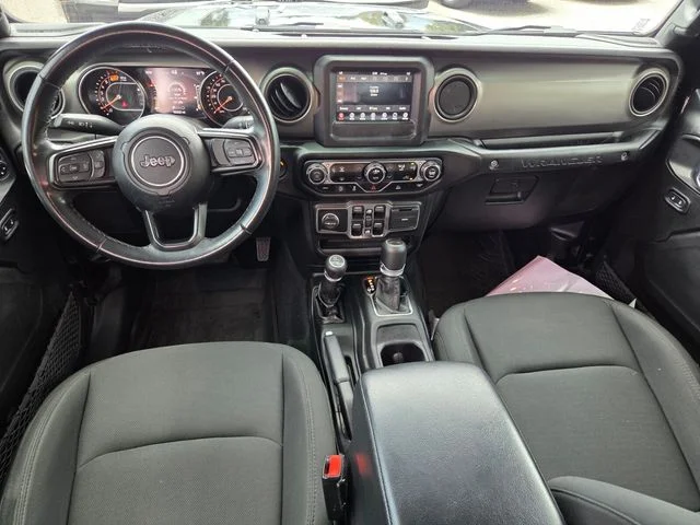 Used 2021 Black Jeep Unlimited Willys image 9