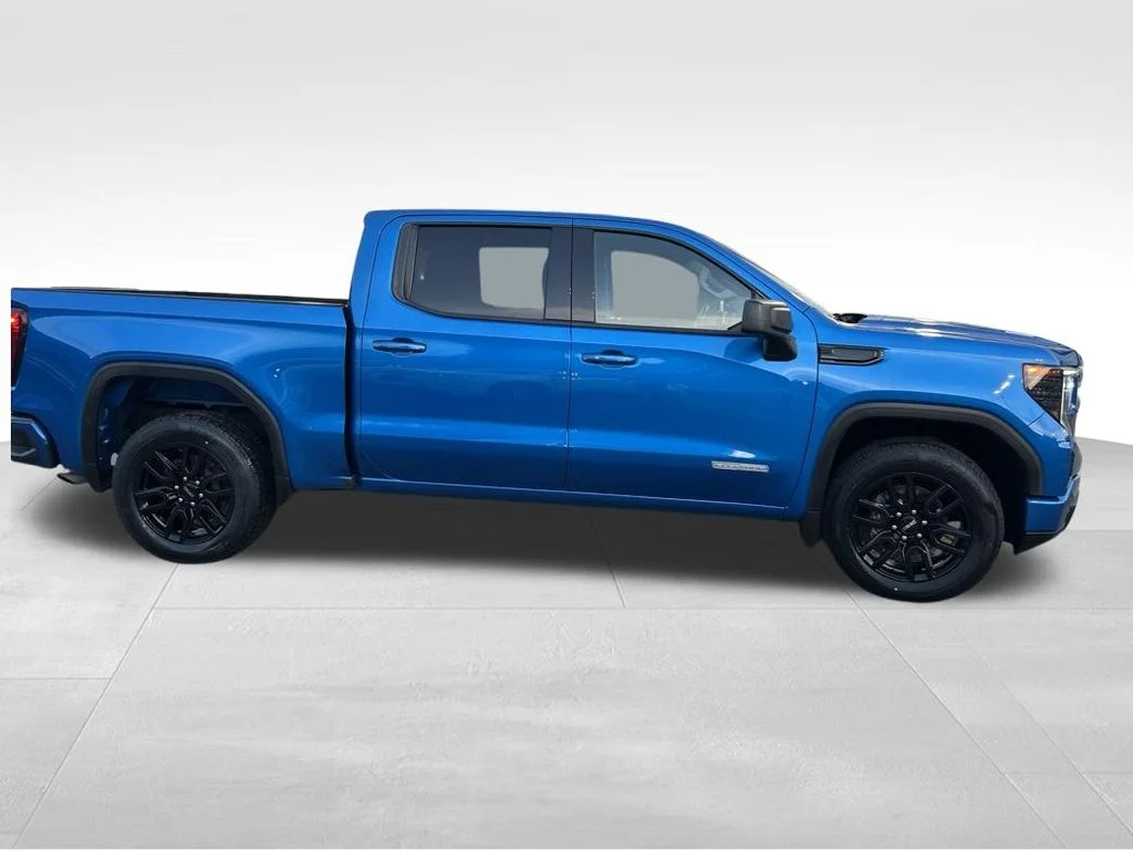 Used 2023 Blue GMC Elevation image 25