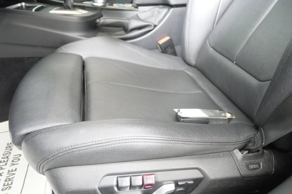 Used 2018 Mineral Gray Metallic BMW 330i image 10