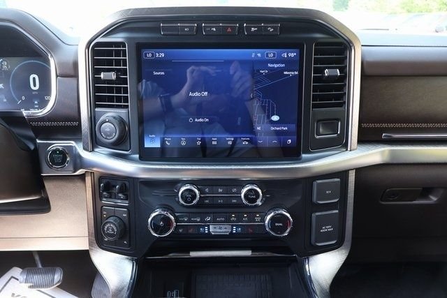 Used 2022 Gray Ford King Ranch image 15