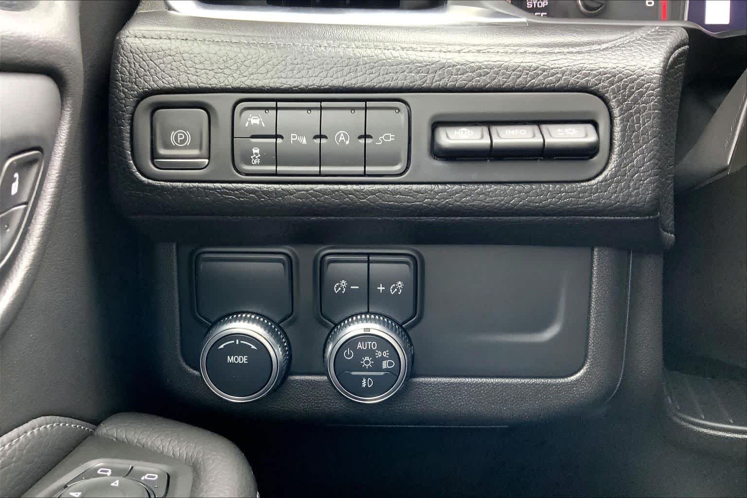 Used 2021 Satin Steel Metallic GMC Denali image 34
