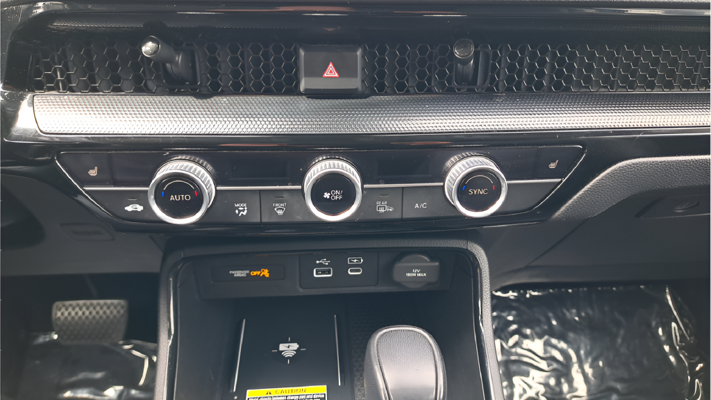 Used 2024  Honda EX-L image 32