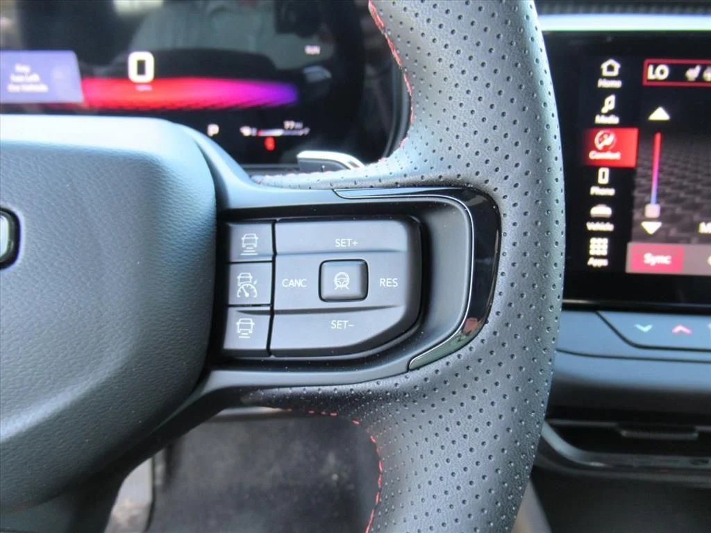 New 2026 Diamond Black Crystal Pearlcoat Dodge R/T image 22