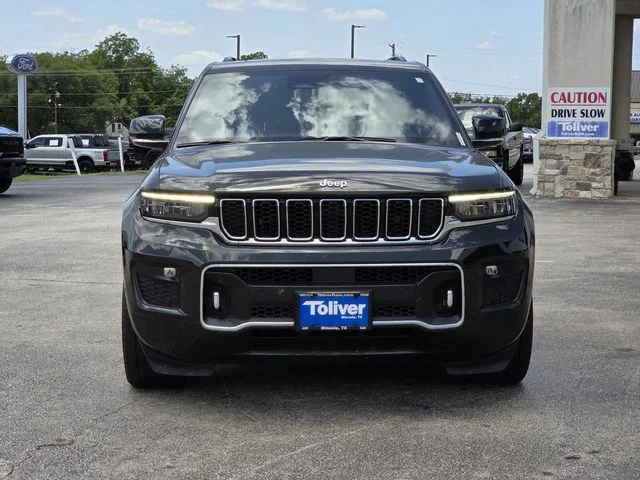 Used 2023 Brown Jeep Overland image 3