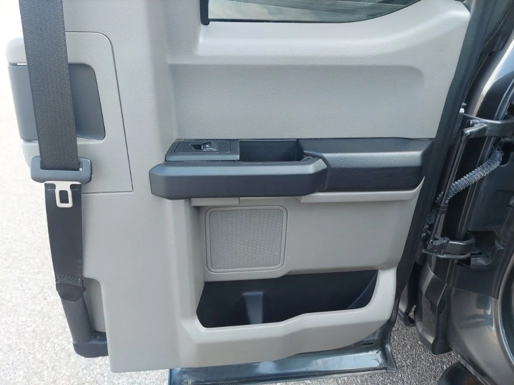 Used 2020 Gray Ford XL image 40