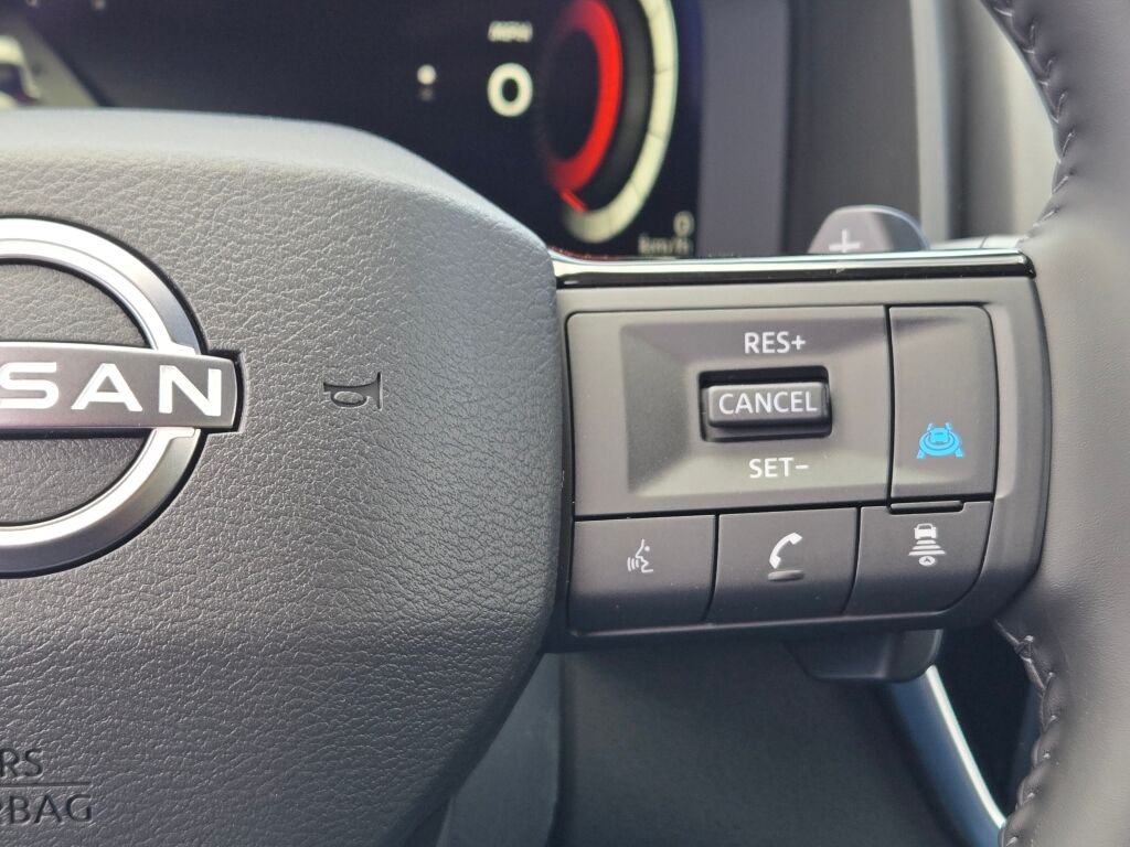 New 2026 Scarlet Ember Tintcoat Nissan Platinum image 35