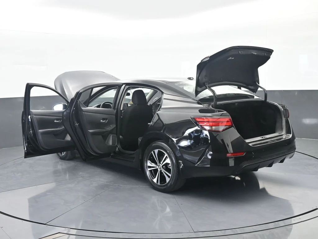 Used 2022 Super Black Nissan SV image 66
