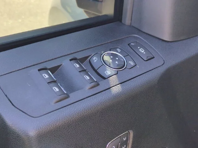 Used 2020 Silver Ford Lariat image 13
