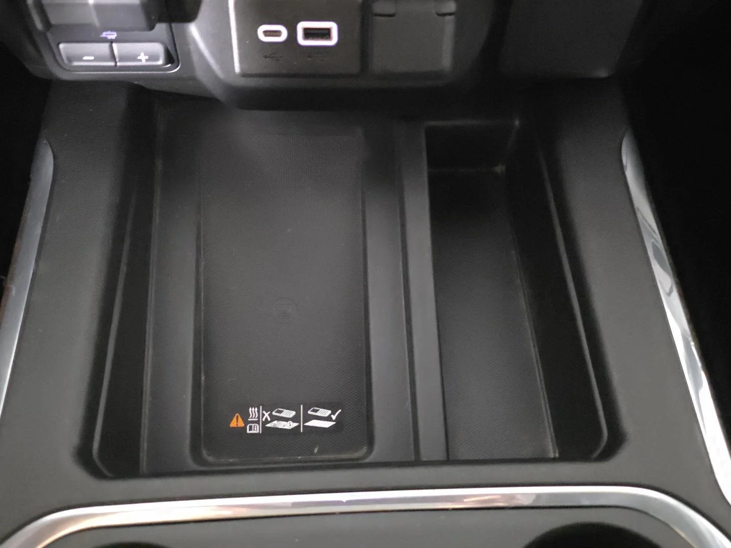 Used 2021 Pacific Blue Metallic GMC Denali image 32