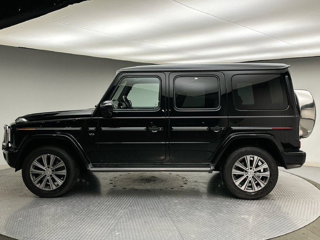 Used 2019 Black Mercedes-Benz G 550 image 2
