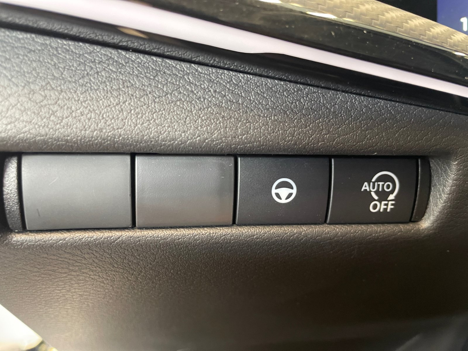 2026 Nissan KICKS SR - Photo 23