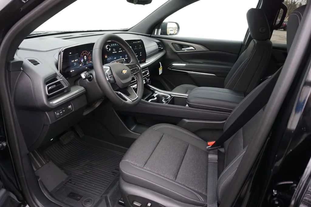 2026 Chevrolet Traverse LT - Photo 7