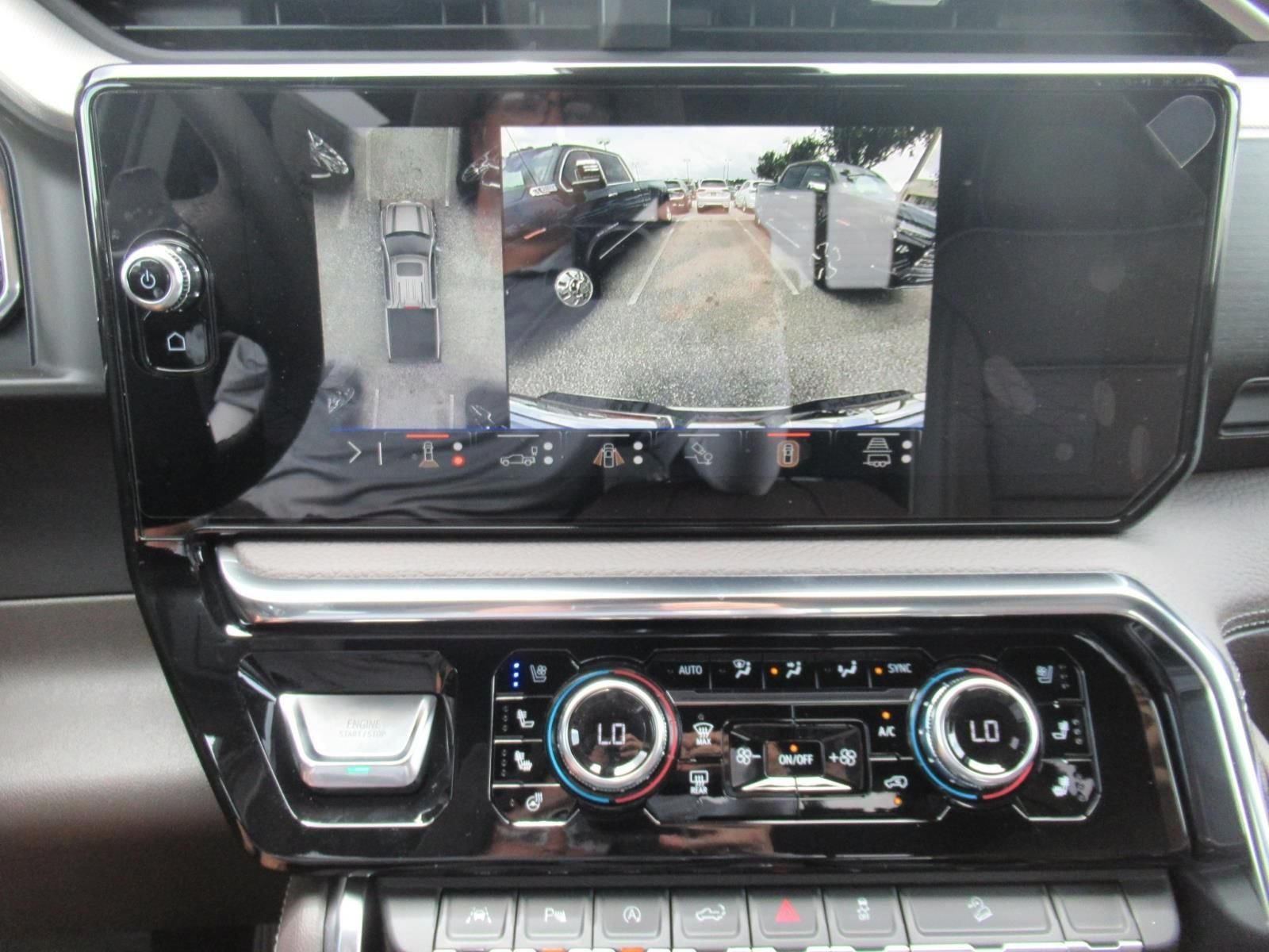 New 2026 Glacier White Tricoat GMC Denali image 30