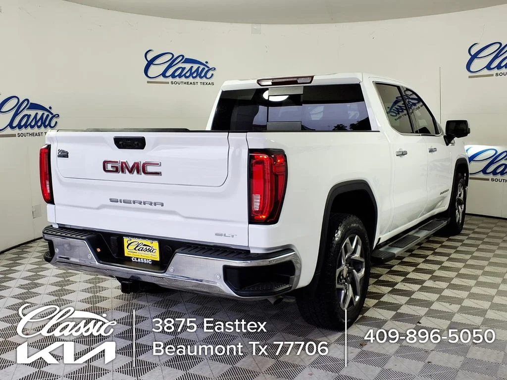 Used 2024 White GMC SLT image 7