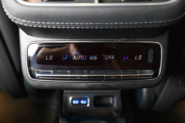 New 2026 MANUFAKTUR Alpine Grey Mercedes-Benz GLS 63 AMG® image 79