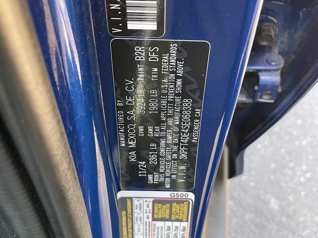 Used 2025 Blue Kia LXS image 25