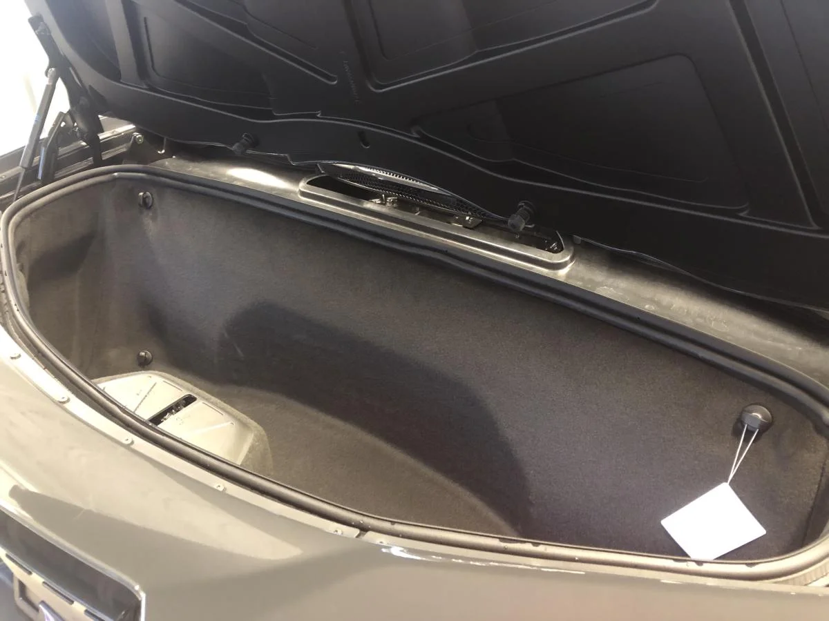 New 2027 Grey Chevrolet Conv w/2LZ image 9