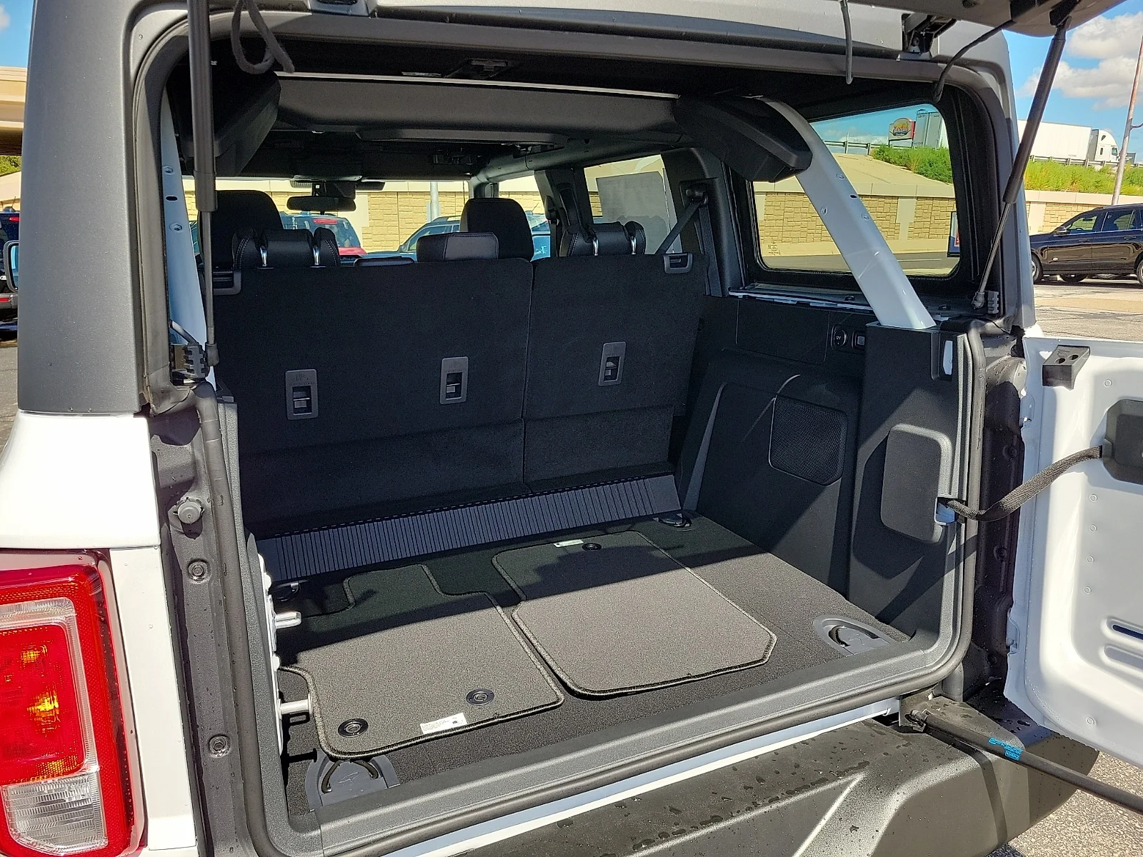New 2026 Oxford White Ford Big Bend&reg; image 8