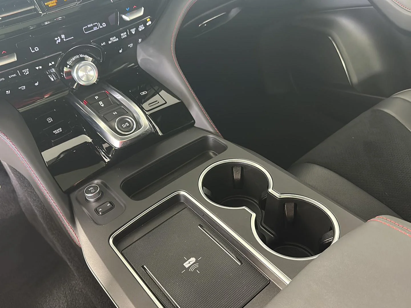 2026 Acura MDX A-Spec Package - Photo 16