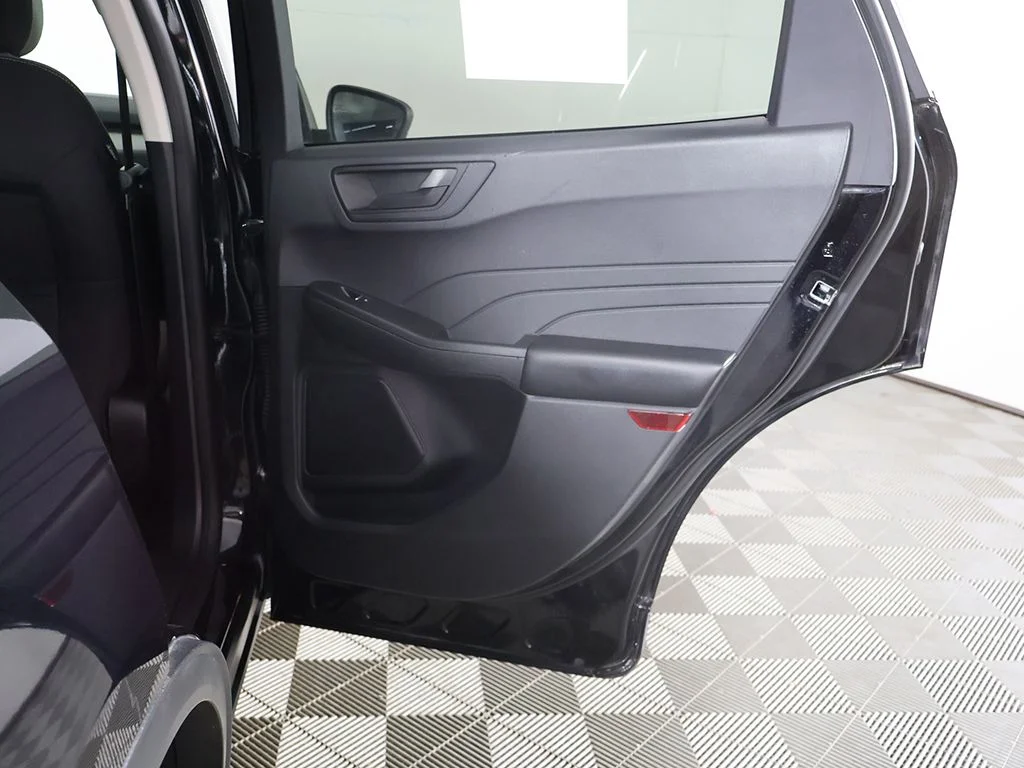Used 2022 Black Ford SE image 23