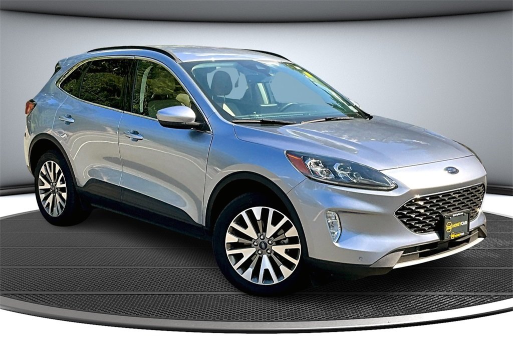 2022 Ford Escape Titanium