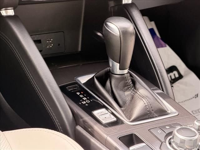 Used 2016 Blue Mazda Grand Touring image 19