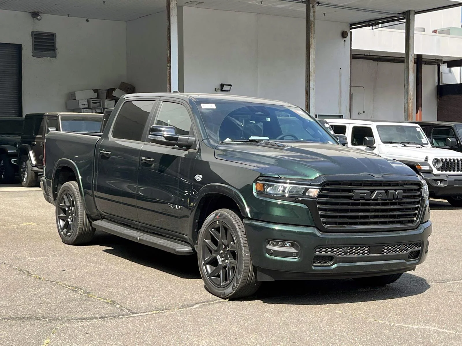 2026 RAM 1500 Laramie 4x4 Crew Cab 5'7's photo
