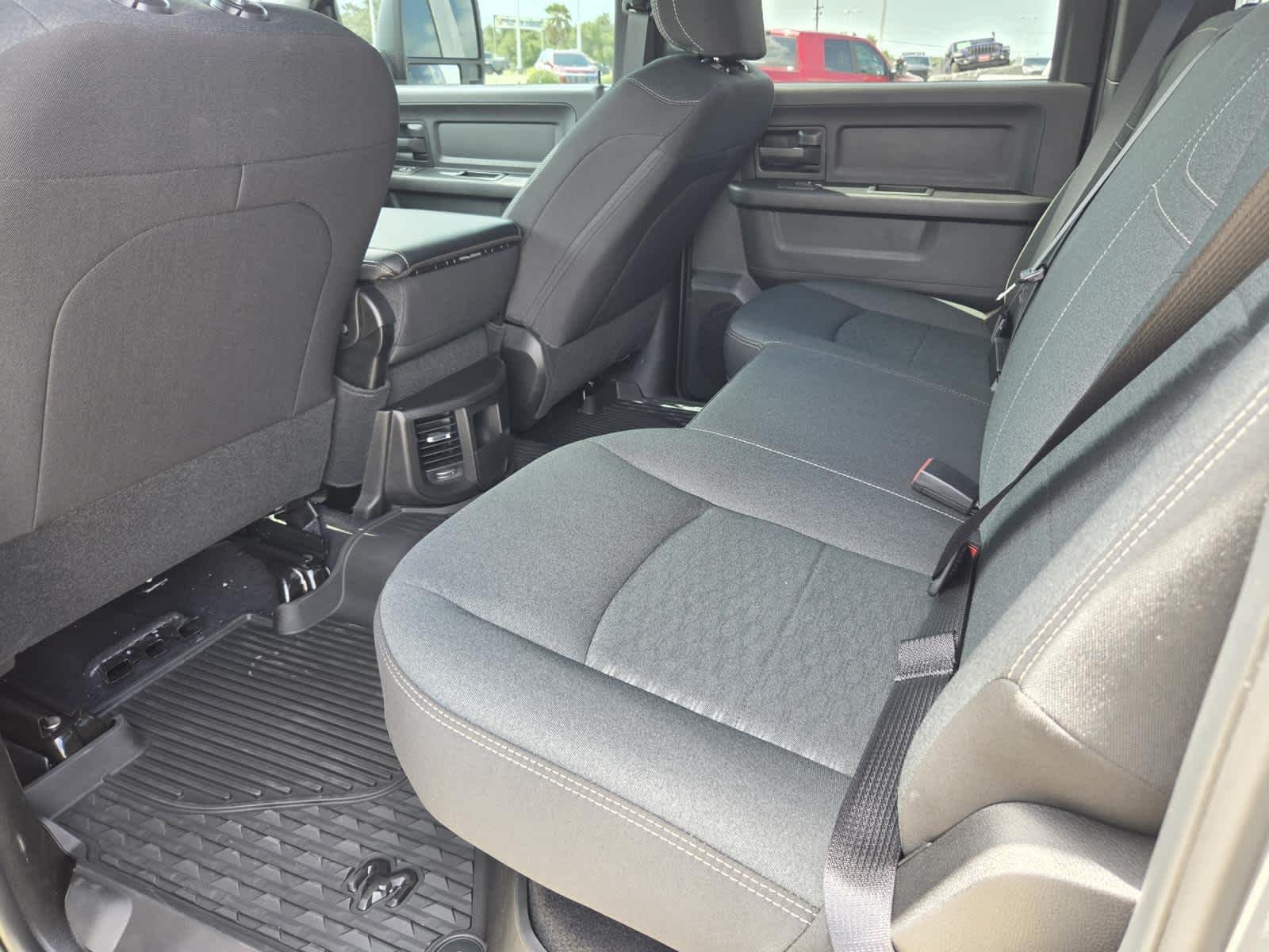 New 2026 Ceramic Gray Clearcoat RAM Warlock image 12