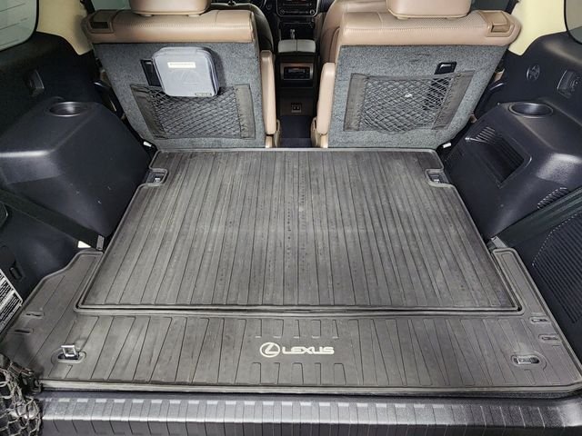 2022 Lexus GX LUXURY - Photo 14