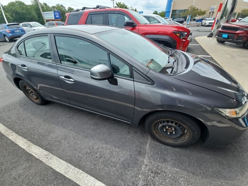 Used 2013 Gray Honda LX image 5