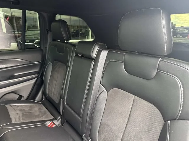 Used 2024 Gray Jeep Altitude image 56